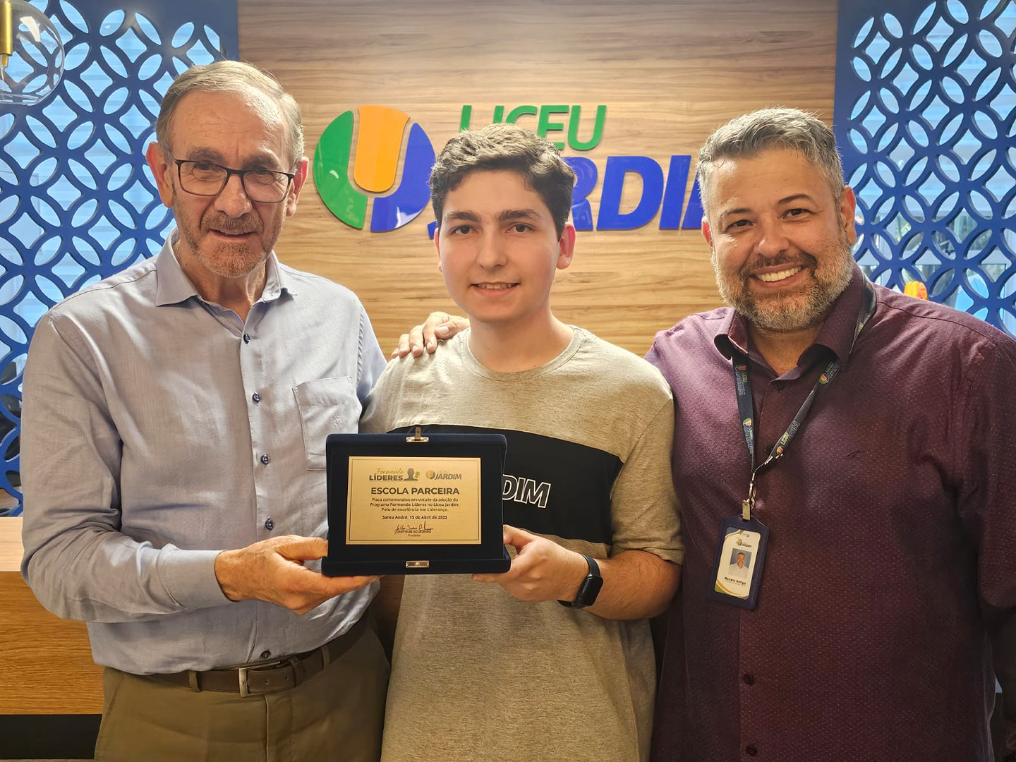 Liceu Jardim - Prof. Daniel Contro, Arthur Scudeiro e Prof. Renato Amigo